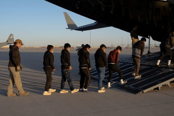 US Deports 12 to Uganda Under Bilateral Deal, Sparks Legal Battle 🌍✈️