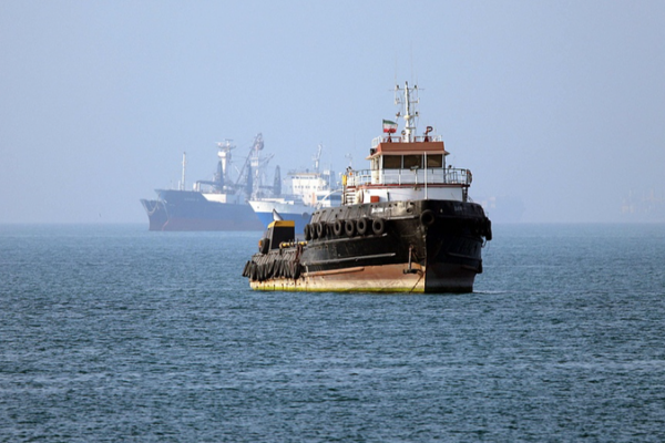 US_Launches__Project_Freedom__to_Reopen_Strait_of_Hormuz_Amid_Iran_Strikes_on_UAE